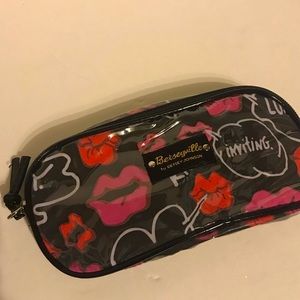 Frisky lips cosmetic bag new Betsey Johnson vtg